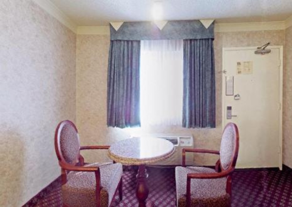 Americas Best Value Inn & Suites - Fontana Image 29