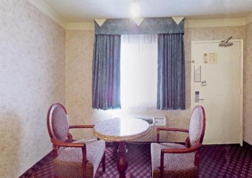 Americas Best Value Inn & Suites - Fontana image 29