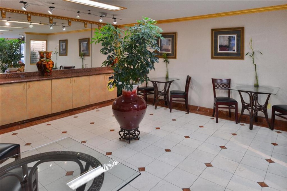 Americas Best Value Inn & Suites - Fontana Image 7